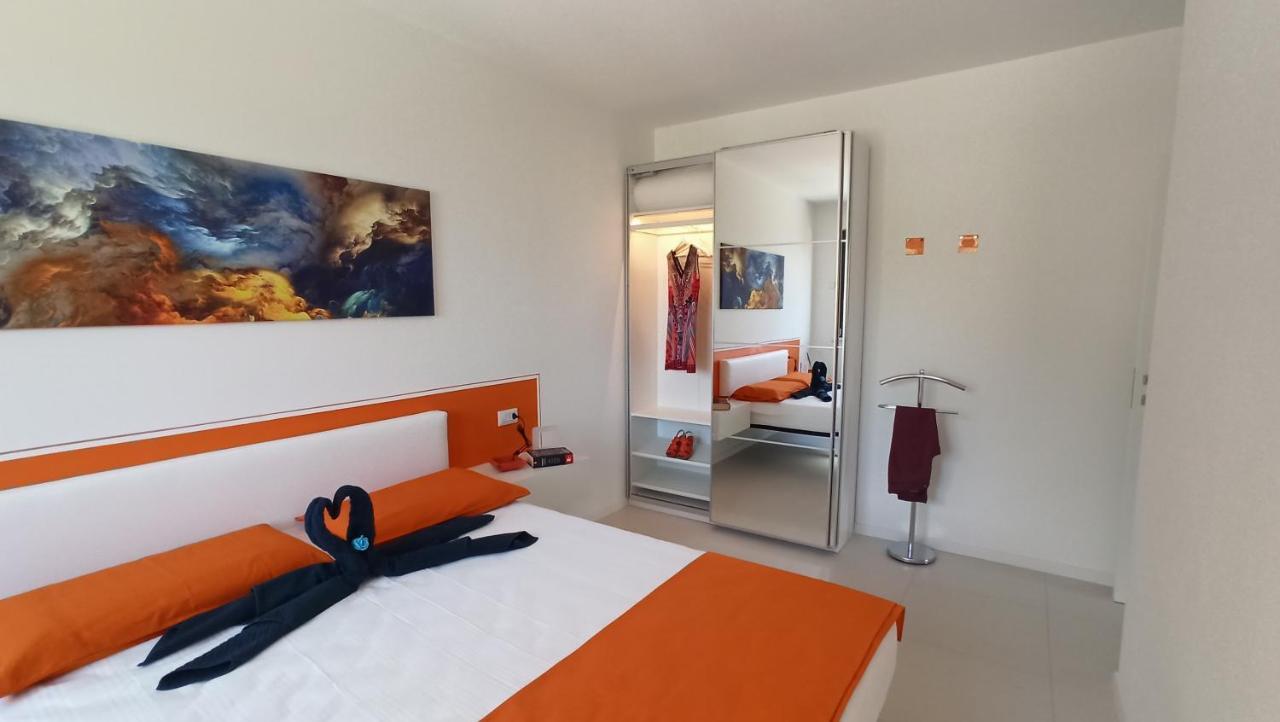 Apartamento Blue Sky Garda - Sunset Malcesine Exterior foto